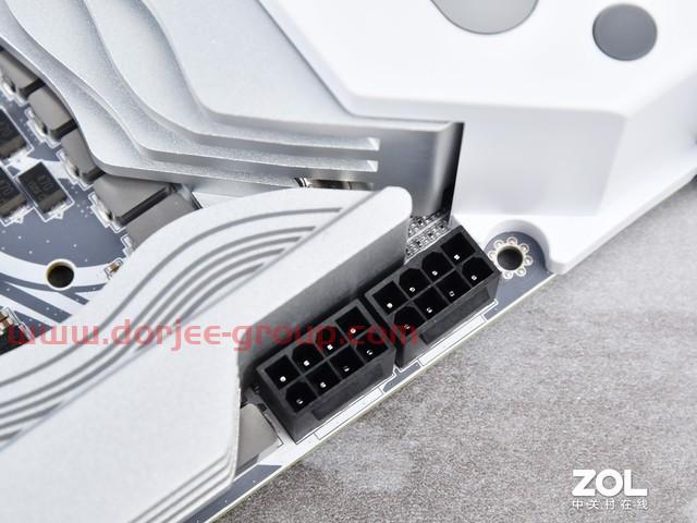 七彩虹iGame Z690 Ultra V20 DDR5主板评测 新潮白色主板是这样炼成的
