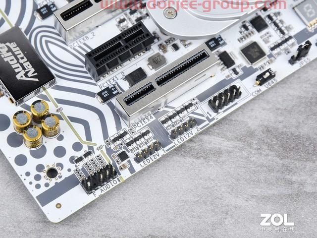 七彩虹iGame Z690 Ultra V20 DDR5主板评测 新潮白色主板是这样炼成的
