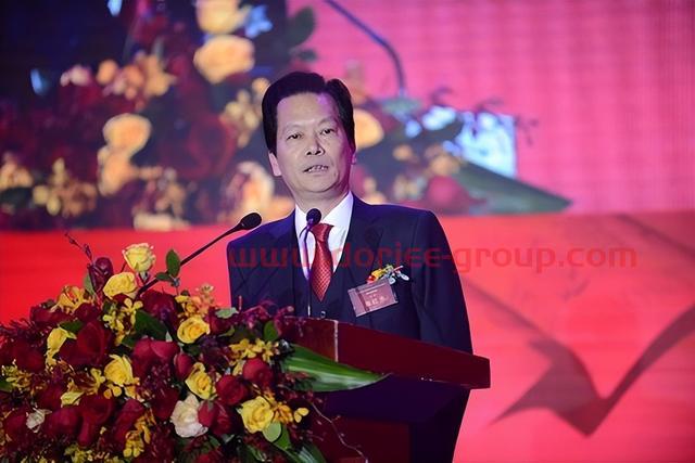 “看不起”李嘉诚的深圳神秘富豪，是什么来头？