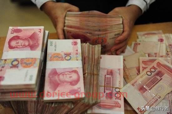 2019年在农行存20万元，三年的利息是多少？